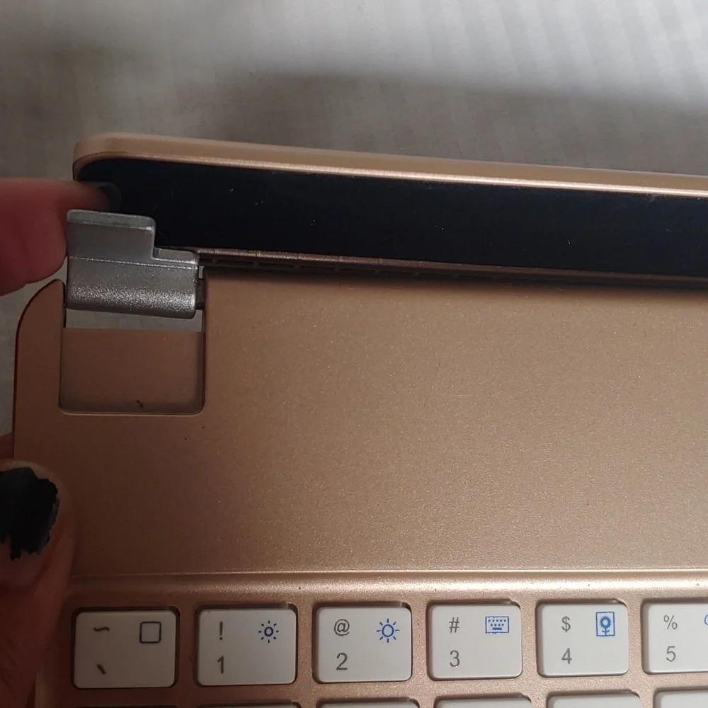 Rose gold Bluetooth keyboard